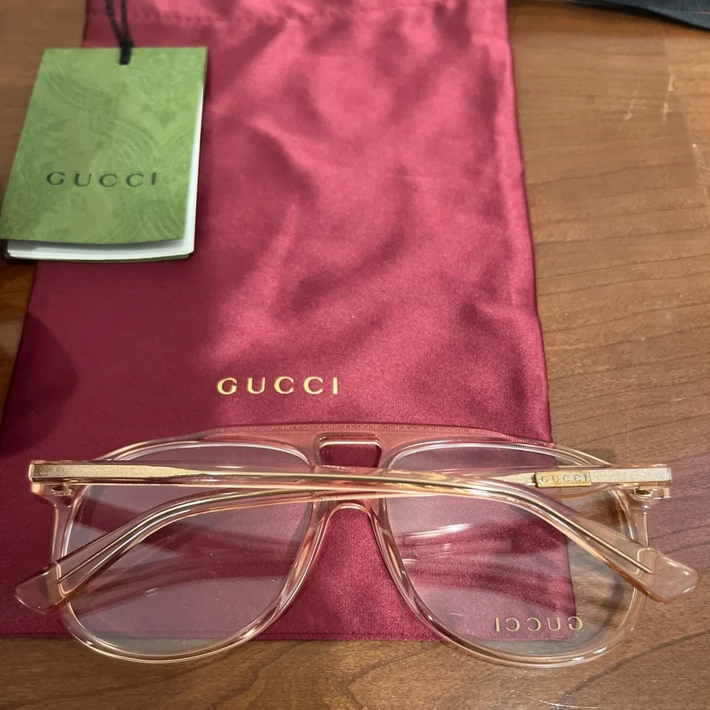 GUCCI UNISEX SOFT PINK ROSE GOLD PVC AVIATOR GLASSES : $350 - Picture 1 of 4